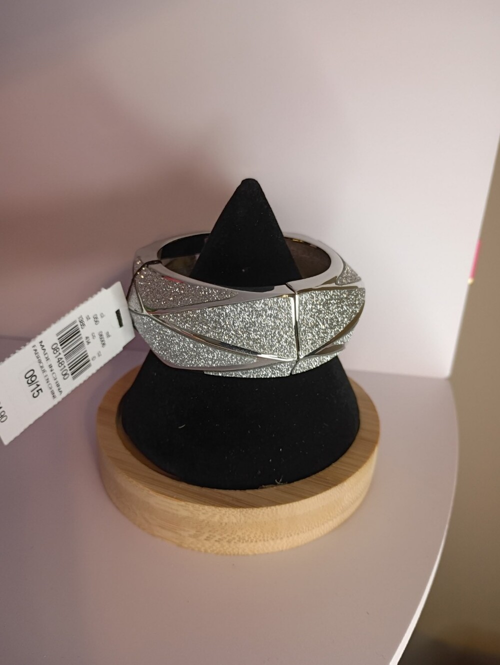 NWT Express Silver Glitter Hinged Bangle Bracelet| Retail $24.90